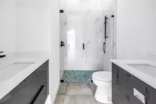 2065 Goldenrod St, Sarasota, FL 34239 - Photo 39