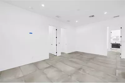 2065 Goldenrod Street, Sarasota, FL 34239 - Photo 31