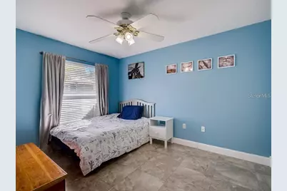 4644 Breezy Pines Boulevard, Sarasota, FL 34232 - Photo 9