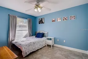 4644 Breezy Pines Blvd, Sarasota, FL 34232 - Photo 9