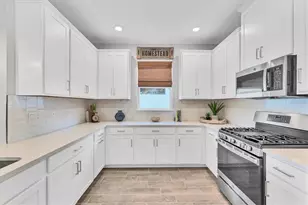 3025 Veneto Ct, Bradenton, FL 34211 - Photo 13