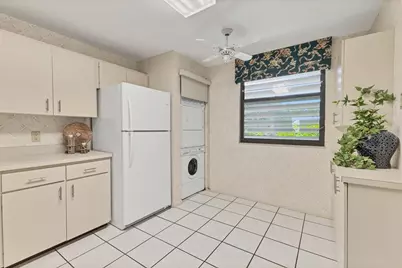 224 Lakewood Drive, Bradenton, FL 34210 - Photo 11