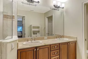 6422 Moorings Point Cir, Lakewood Ranch, FL 34202 - Photo 23