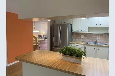 425 30th Avenue W #C211, Bradenton, FL 34205 - Photo 5