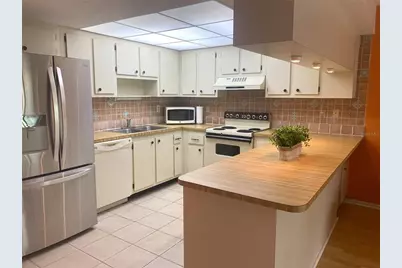 425 30th Avenue W #C211, Bradenton, FL 34205 - Photo 7