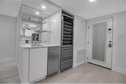 1150 Tarpon Center Drive 1-C #103, Venice, FL 34285 - Photo 5