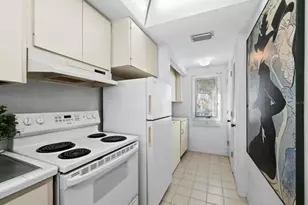 490 N Shore Rd, Longboat Key, FL 34228 - Photo 21