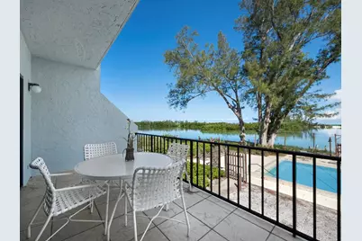 490 N Shore Road #6, Longboat Key, FL 34228 - Photo 13