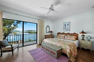 490 N Shore Rd, Longboat Key, FL 34228 - Photo 25