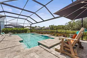 2525 Paradise Plum Dr, Sarasota, FL 34240 - Photo 17