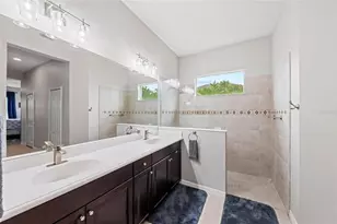 4654 Claremont Park Dr, Bradenton, FL 34211 - Photo 37