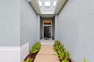 4654 Claremont Park Dr, Bradenton, FL 34211 - Photo 11