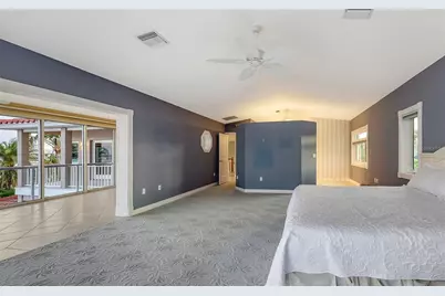 585 Gunwale Lane, Longboat Key, FL 34228 - Photo 57