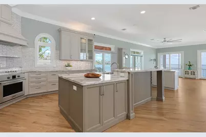 585 Gunwale Lane, Longboat Key, FL 34228 - Photo 27