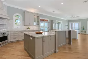 585 Gunwale Ln, Longboat Key, FL 34228 - Photo 27