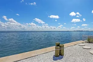 585 Gunwale Ln, Longboat Key, FL 34228 - Photo 11