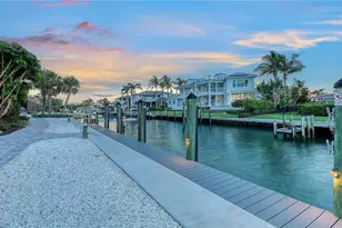 585 Gunwale Ln, Longboat Key, FL 34228 - Photo 9