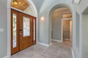 585 Gunwale Ln, Longboat Key, FL 34228 - Photo 15