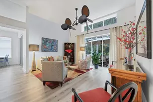 7904 Hampton Ct, University Park, FL 34201 - Photo 9