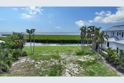 1630 Harbor Cay Lane, Longboat Key, FL 34228 - Photo 1