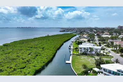 1630 Harbor Cay Lane, Longboat Key, FL 34228 - Photo 5