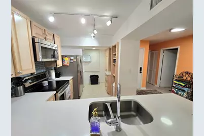 7500 40th Avenue W #107, Bradenton, FL 34209 - Photo 11