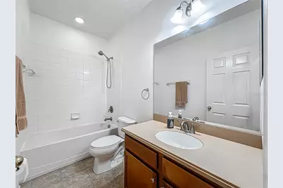 1510 Grantham Drive, Sarasota, FL 34234 - Photo 29