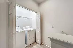 1510 Grantham Dr, Sarasota, FL 34234 - Photo 31