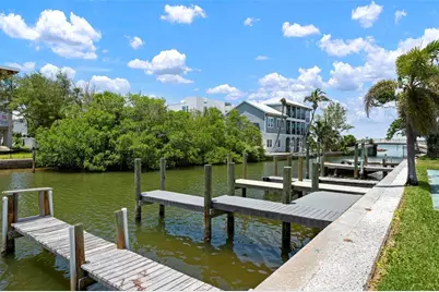 522 Pine Avenue #7D, Anna Maria, FL 34216 - Photo 3