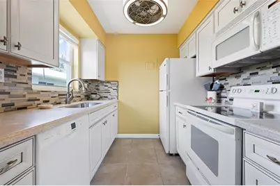 522 Pine Avenue #7D, Anna Maria, FL 34216 - Photo 13