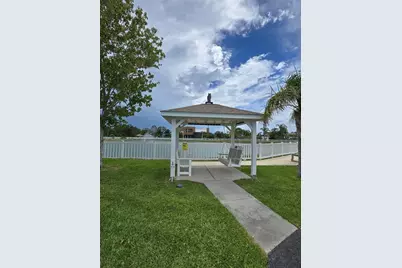 2236 Gondola Drive, Sarasota, FL 34238 - Photo 11
