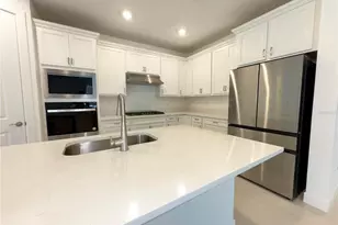 10011 Longmeadow Ave, Parrish, FL 34219 - Photo 9