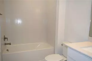 10011 Longmeadow Ave, Parrish, FL 34219 - Photo 33