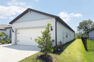 10011 Longmeadow Ave, Parrish, FL 34219 - Photo 3