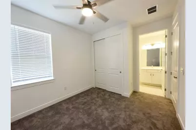 10011 Longmeadow Avenue, Parrish, FL 34219 - Photo 15