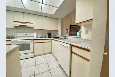 6211 Timber Lake Drive #B6, Sarasota, FL 34243 - Photo 3