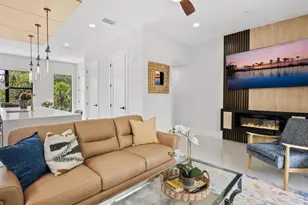 152 Audubon Pl, Sarasota, FL 34237 - Photo 3