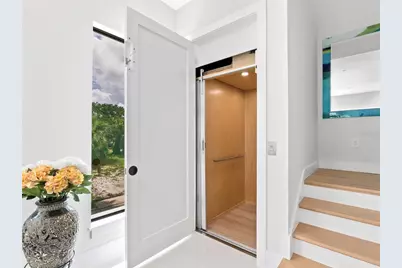 152 Audubon Place, Sarasota, FL 34237 - Photo 11