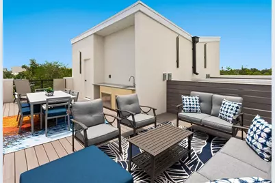 152 Audubon Place, Sarasota, FL 34237 - Photo 5