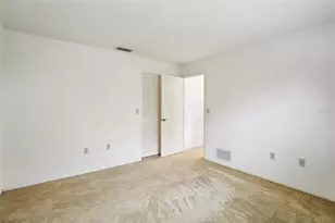 3640 Aster Dr, Sarasota, FL 34233 - Photo 29