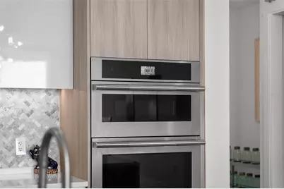 301 Quay Commons #1703, Sarasota, FL 34236 - Photo 19