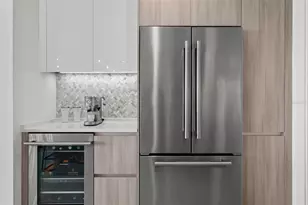 301 Quay Commons, Sarasota, FL 34236 - Photo 13