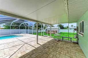 557 Reading St NW, Port Charlotte, FL 33952 - Photo 37