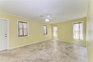 557 Reading St NW, Port Charlotte, FL 33952 - Photo 23