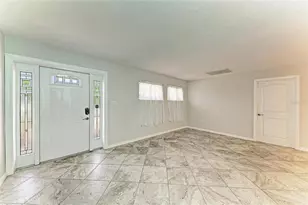 557 Reading St NW, Port Charlotte, FL 33952 - Photo 7