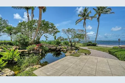 4423 Bay Shore Road, Sarasota, FL 34234 - Photo 15