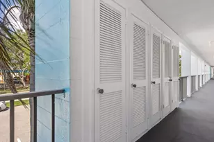 2423 Flamingo Blvd, Bradenton, FL 34207 - Photo 23