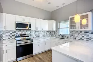 2426 69th Ave W, Bradenton, FL 34207 - Photo 15