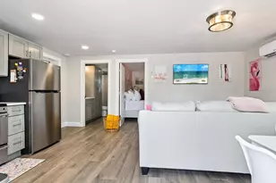 544 Canal Rd, Sarasota, FL 34242 - Photo 5