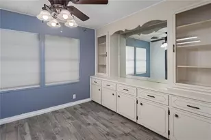 6710 36th Ave E, Palmetto, FL 34221 - Photo 5